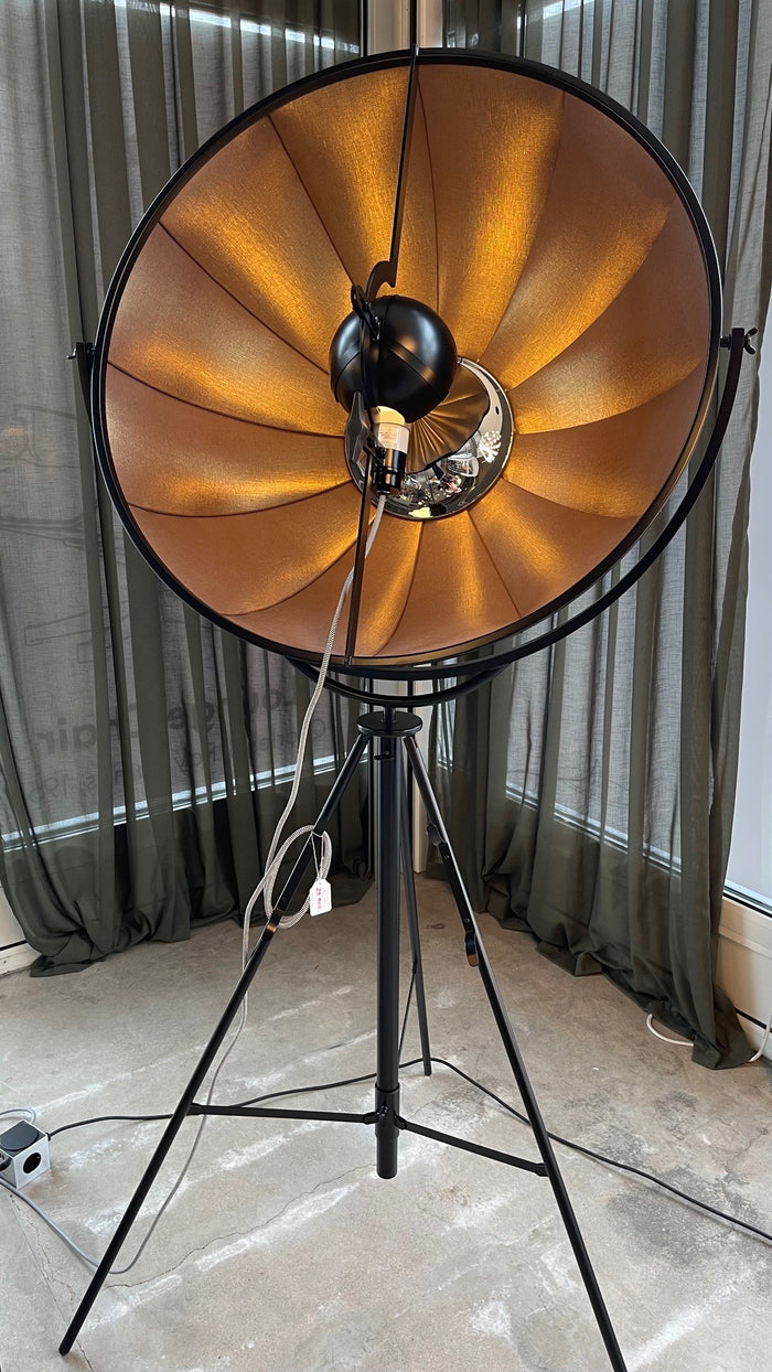 Pallucco golvlampa Fortuny guld/svart