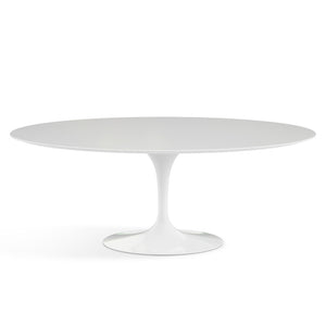 Saarinen Oval Table från Knoll - Inredningsgalleriet