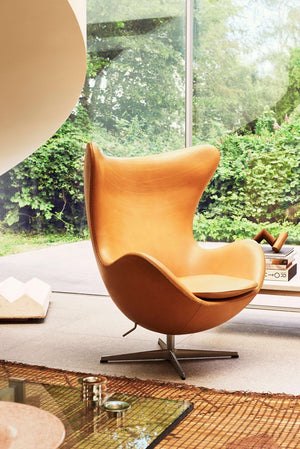 Egg Lounge Chair / Ägget