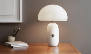 Köp Vipp 591 Sculpture Table Lamp hos oss på Inredningsgalleriet i Helsingborg. Vi säljer möbler och inredning utöver det vanliga sedan drygt 30 år.